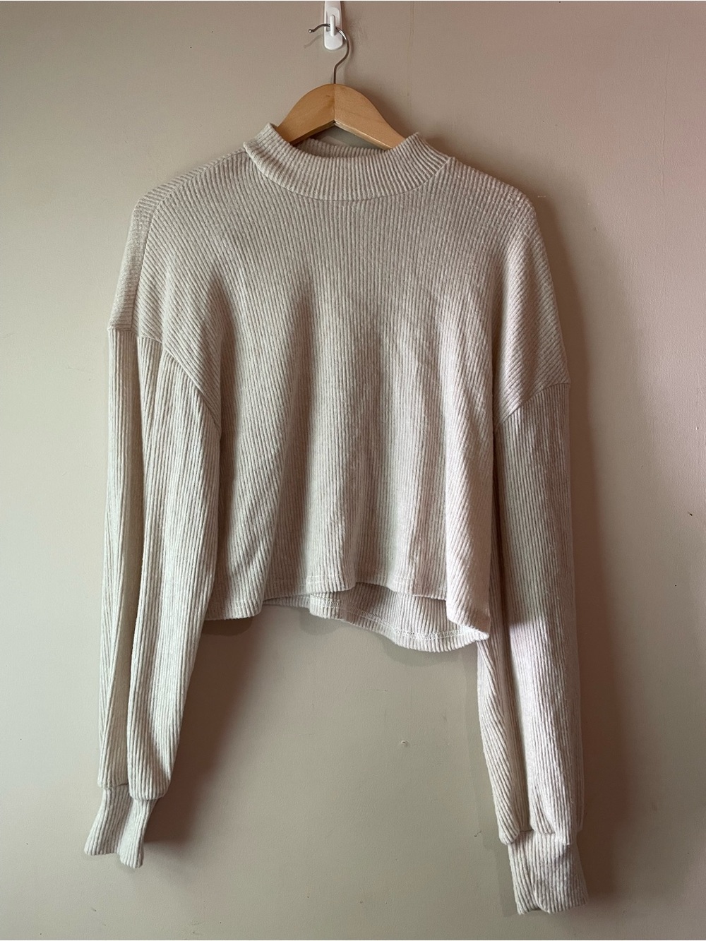 🐱 Rebel Sugar | Fuzzy Turtle Neck Sweater